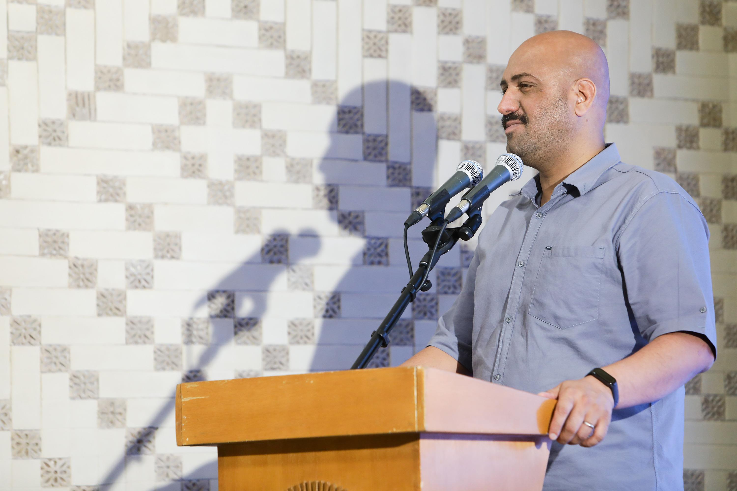 رونمایی کتاب